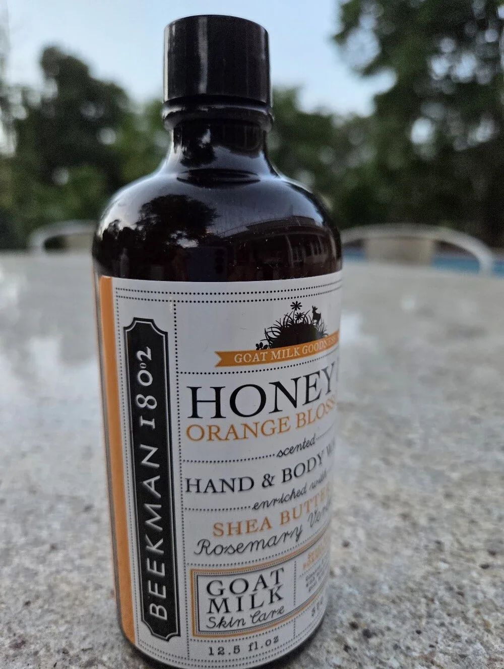 Beekman 1802 Honey & Orange Blossom bath and body duo featuring a fresh